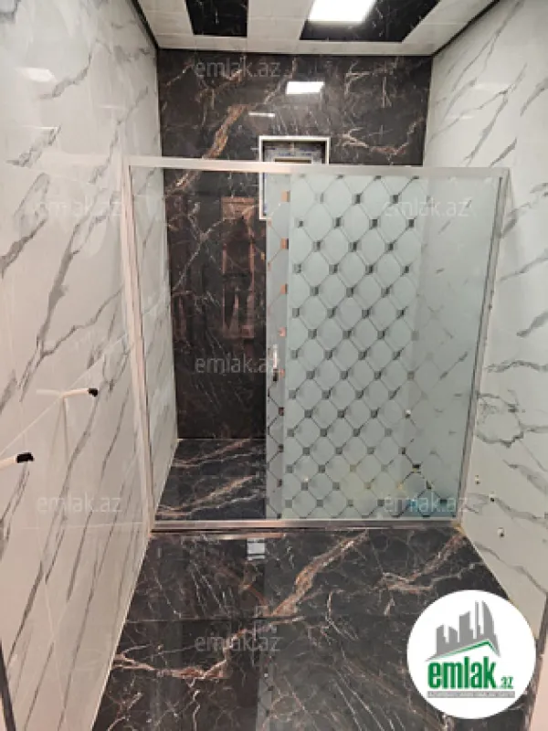 Satılır 4 otaqlı həyət evi 195 m²