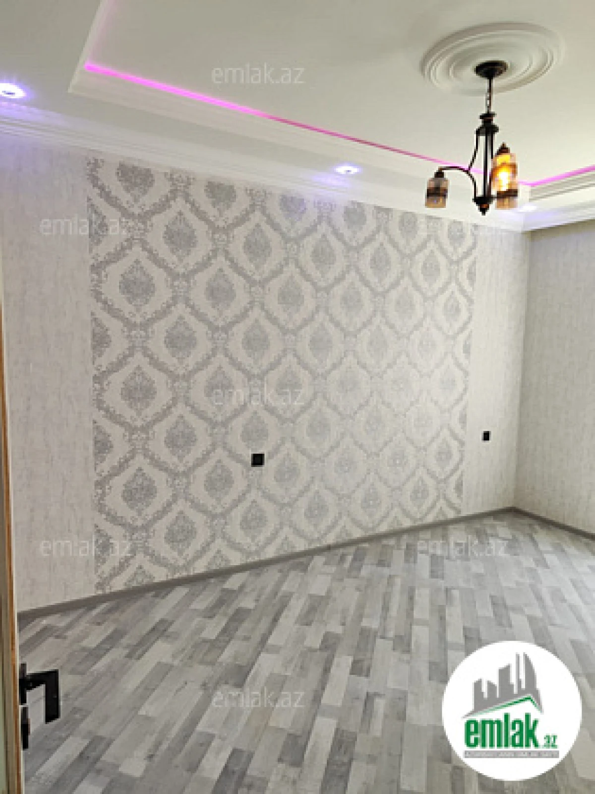 Satılır 4 otaqlı həyət evi 195 m²