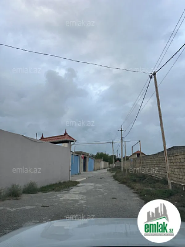 Satılır 5 otaqlı mənzil 150 m²