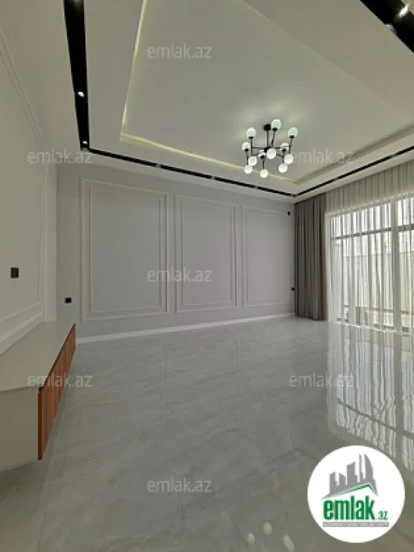 Satılır 4 otaqlı mənzil 145 m²