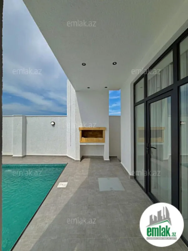 Satılır 4 otaqlı mənzil 145 m²