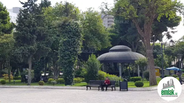 Satılır 4 otaqlı yeni tikili 205 m²