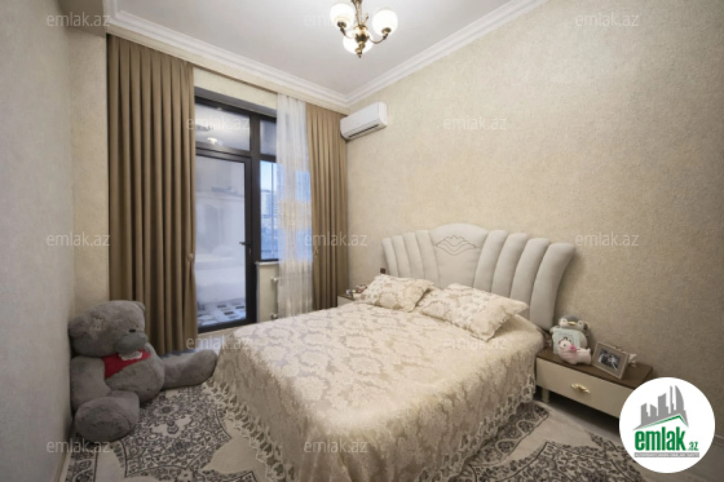 Satılır 3 otaqlı yeni tikili 110 m²