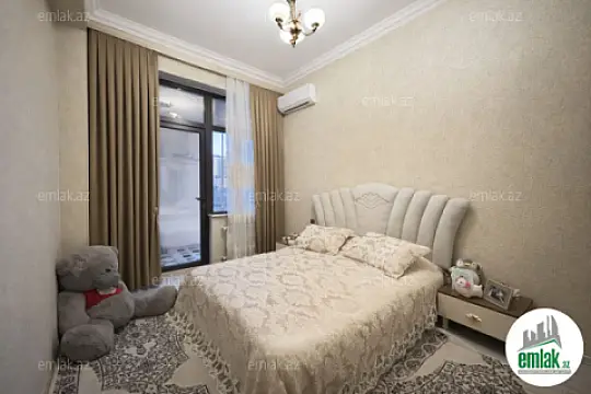 Satılır 3 otaqlı yeni tikili 110 m²