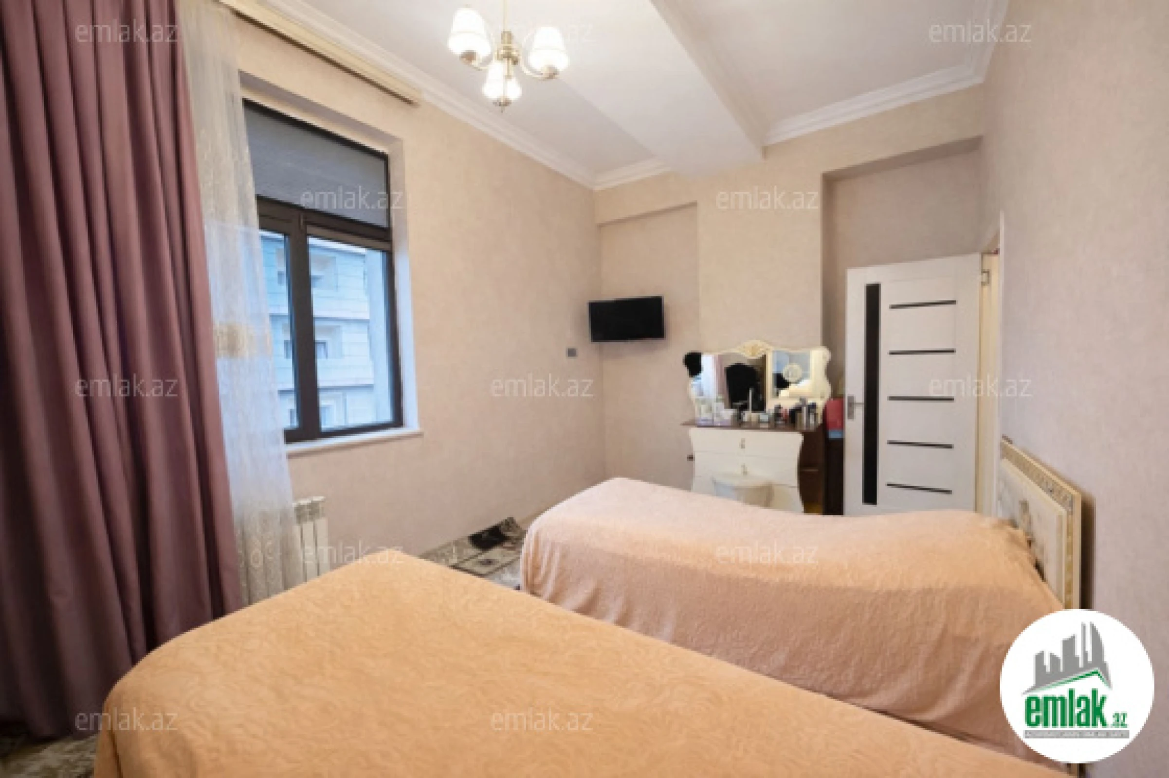 Satılır 3 otaqlı yeni tikili 110 m²