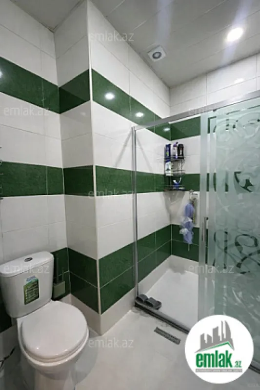 Satılır 3 otaqlı yeni tikili 110 m²