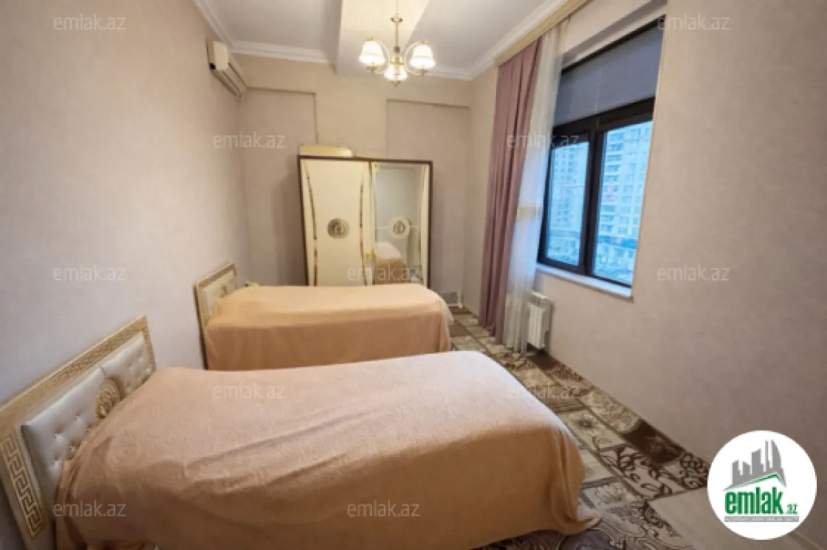 Satılır 3 otaqlı yeni tikili 110 m²