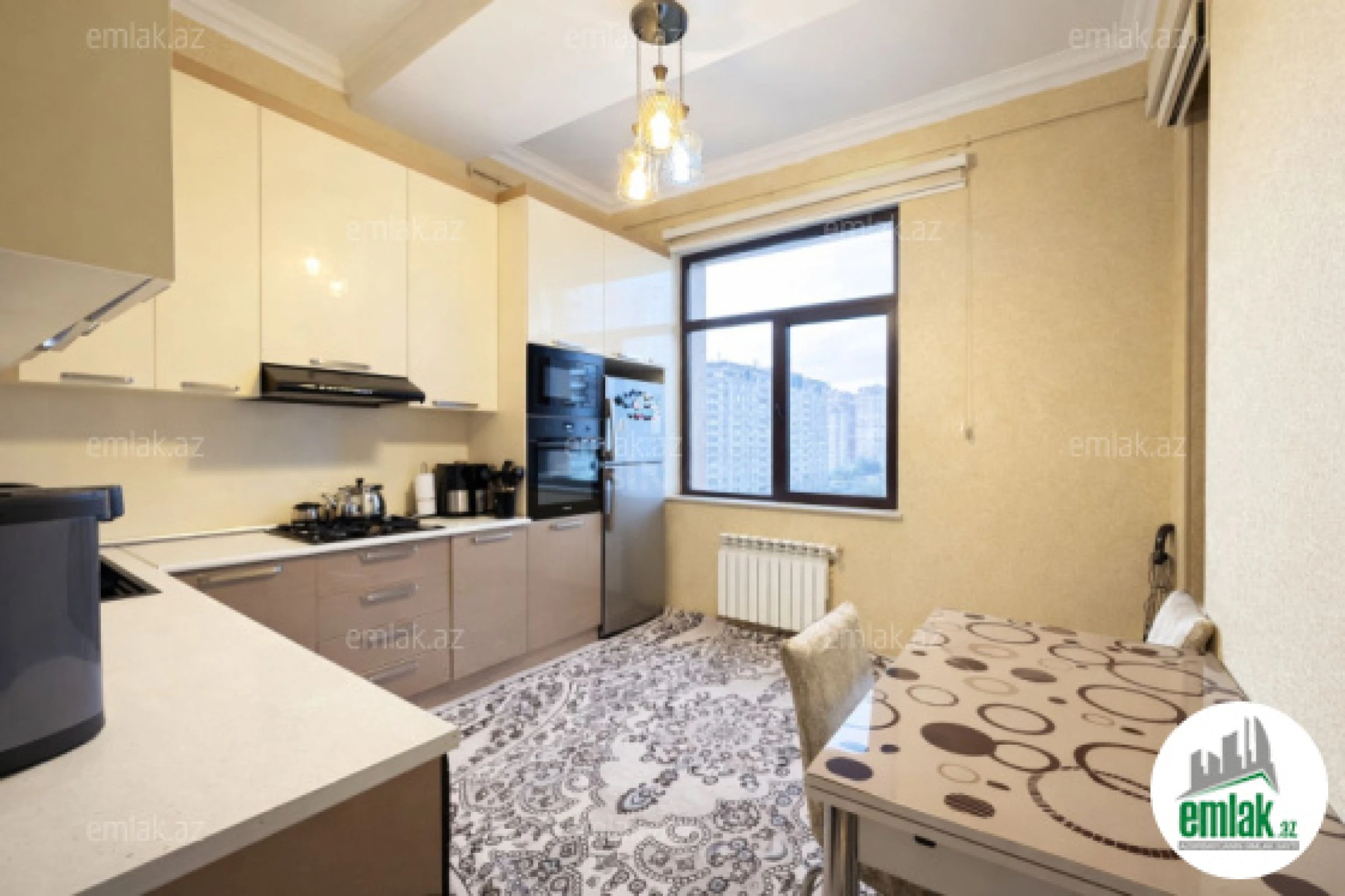 Satılır 3 otaqlı yeni tikili 110 m²