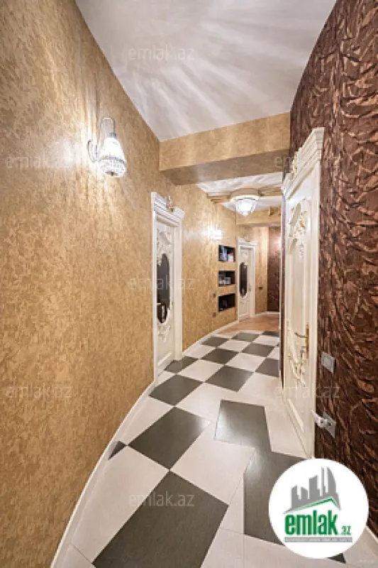 Satılır 3 otaqlı yeni tikili 140 m²