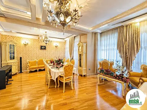 Satılır 3 otaqlı yeni tikili 140 m²