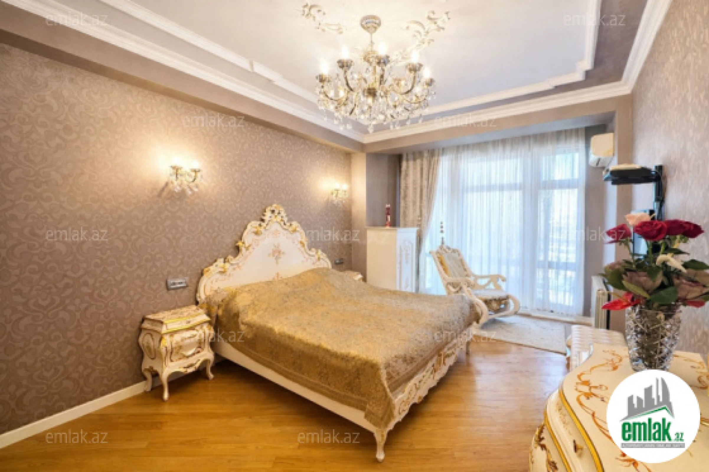 Satılır 3 otaqlı yeni tikili 140 m²