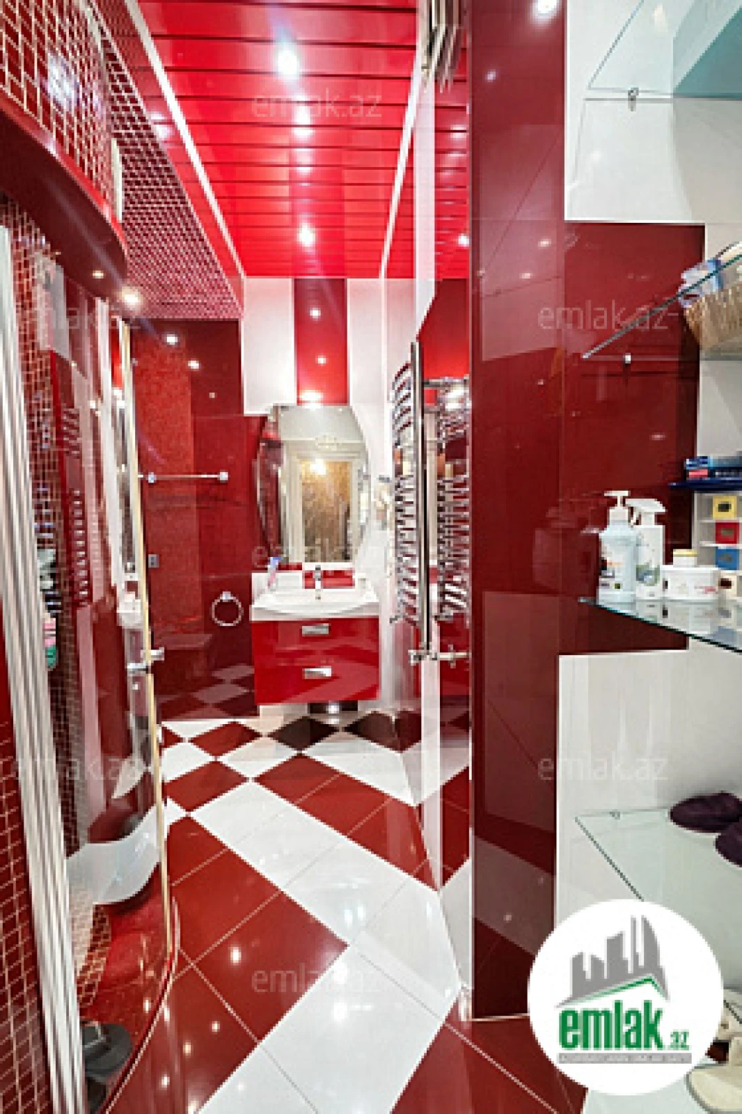 Satılır 3 otaqlı yeni tikili 140 m²