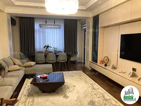 Satılır 3 otaqlı yeni tikili 125 m² — Bakı 3 otaq 125.00 m²
