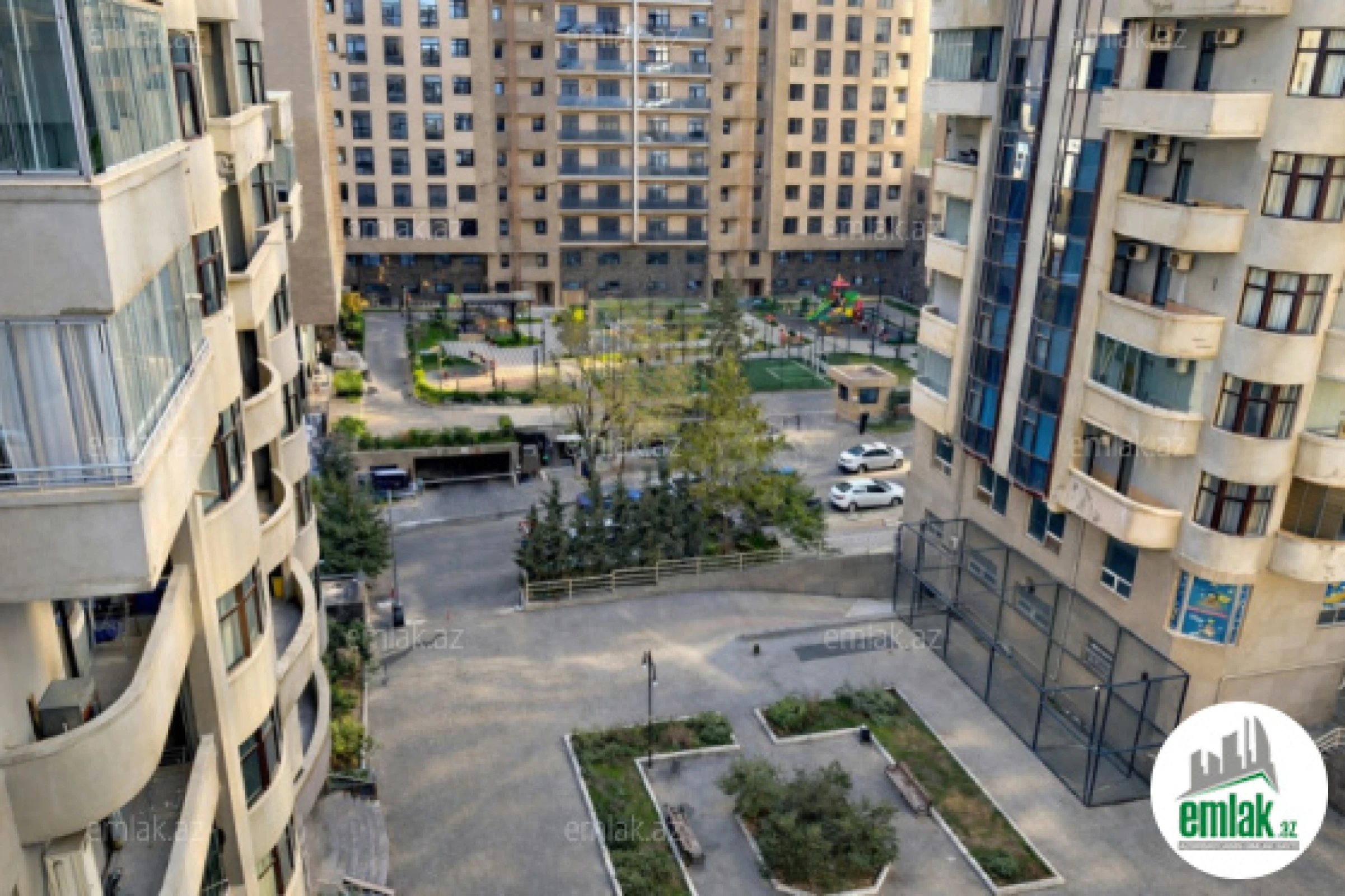 Satılır 3 otaqlı yeni tikili 170 m²