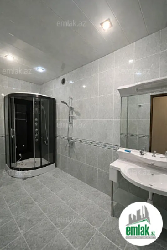 Satılır 3 otaqlı yeni tikili 170 m²