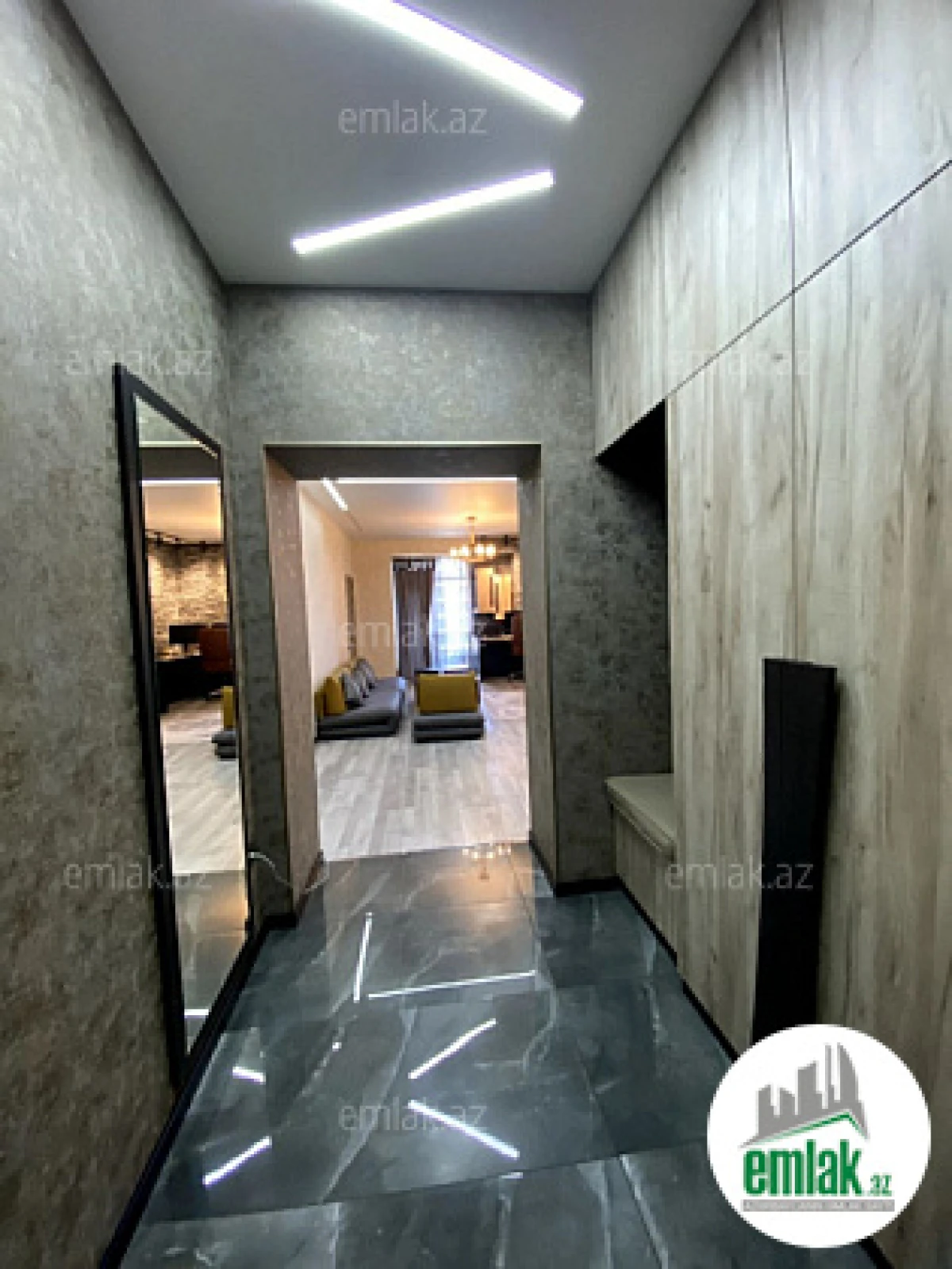 Satılır 3 otaqlı yeni tikili 109 m²