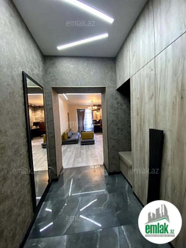 Satılır 3 otaqlı yeni tikili 109 m²