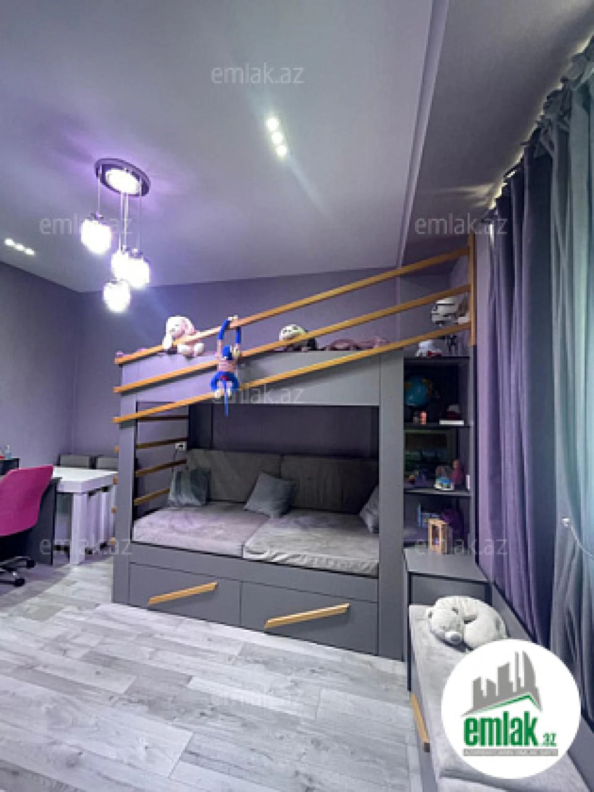 Satılır 3 otaqlı yeni tikili 109 m²