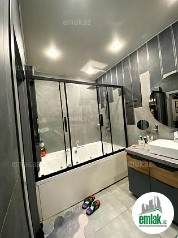 Satılır 3 otaqlı yeni tikili 109 m²