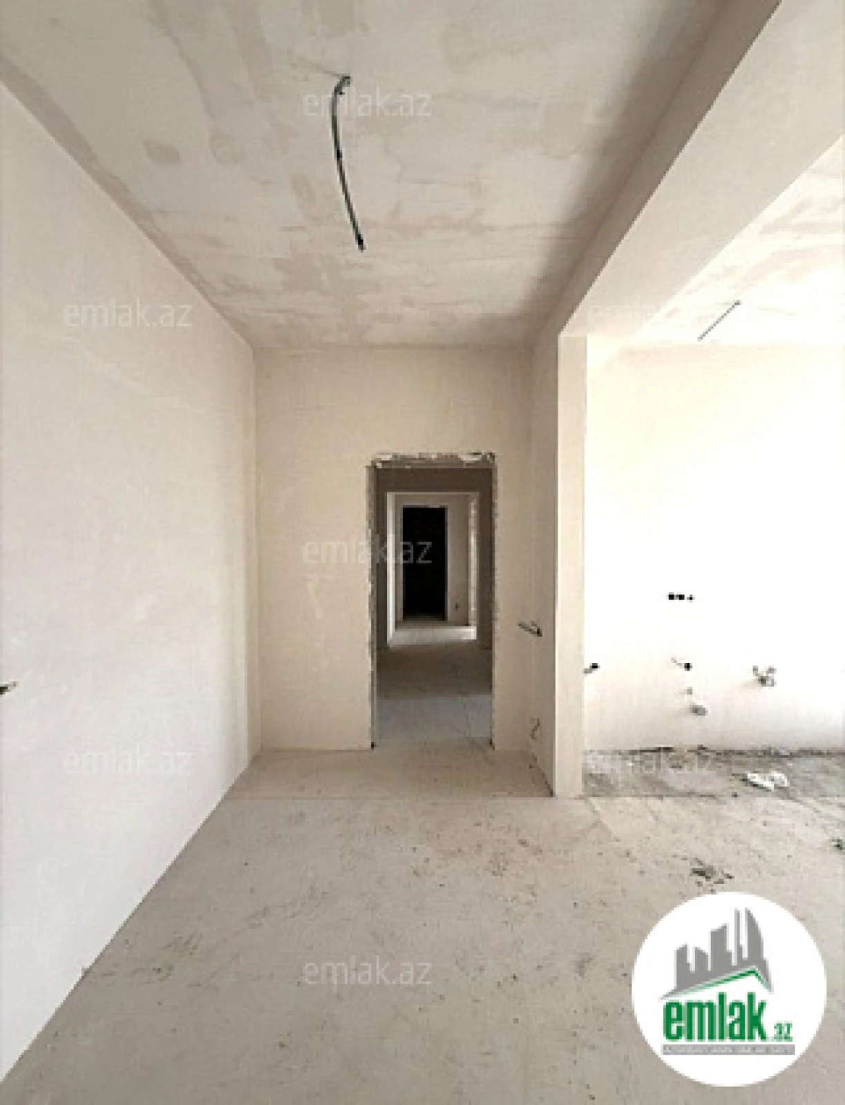 Satılır 3 otaqlı yeni tikili 80 m²