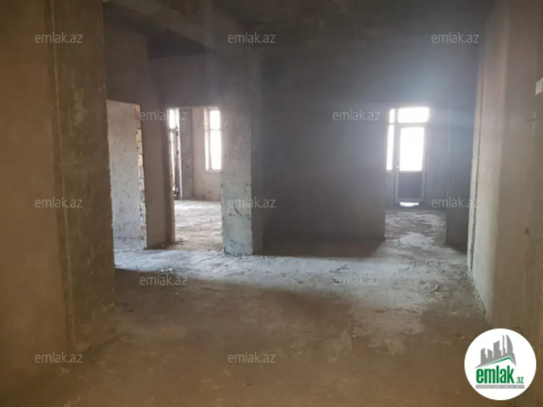 Satılır 4 otaqlı yeni tikili 204 m²