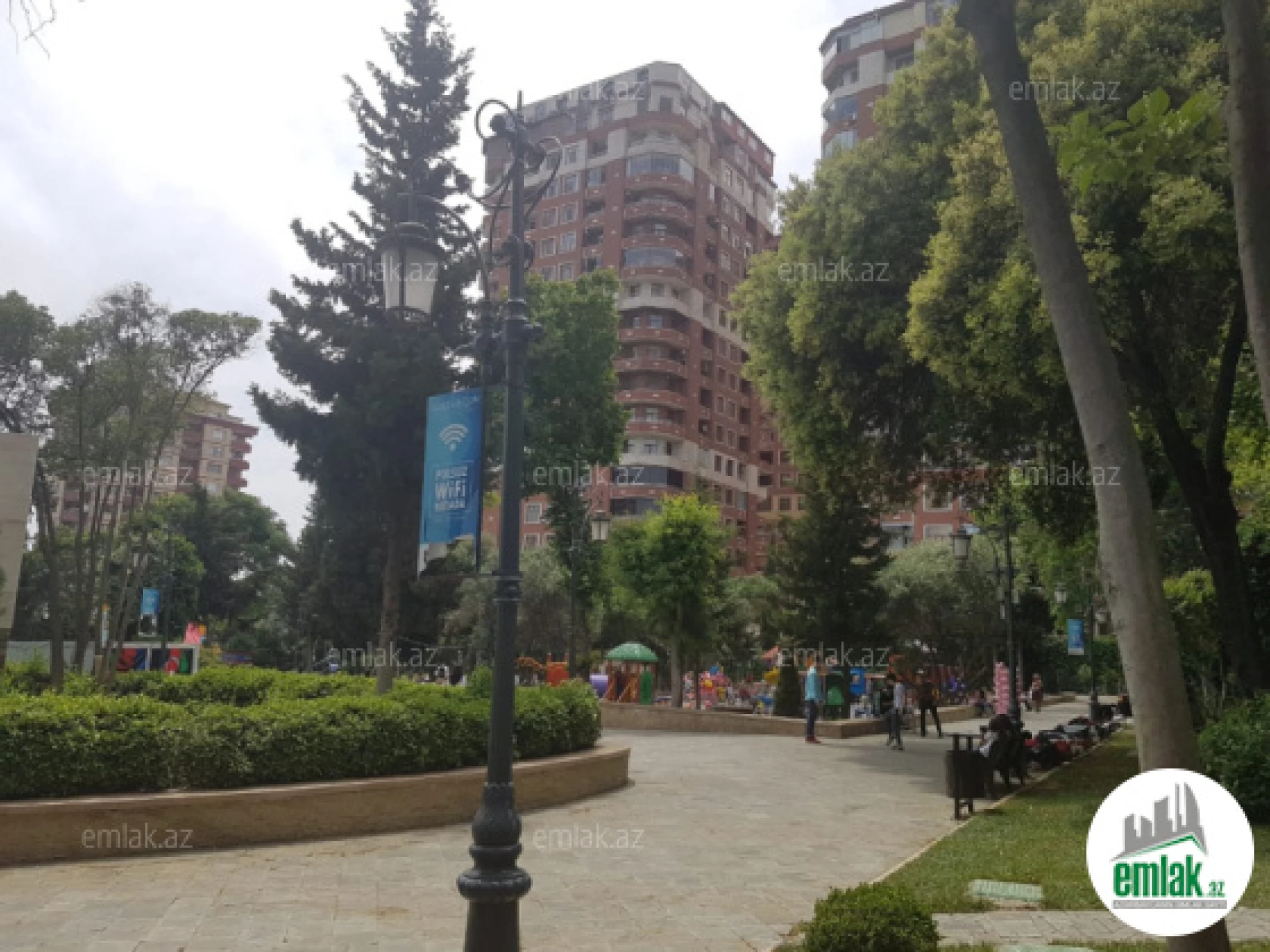 Satılır 4 otaqlı yeni tikili 204 m²