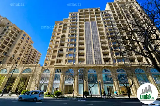 Satılır 4 otaqlı yeni tikili 210 m²