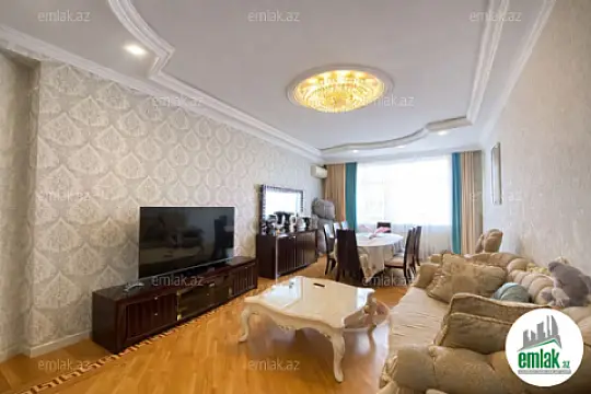 Satılır 3 otaqlı yeni tikili 150 m²