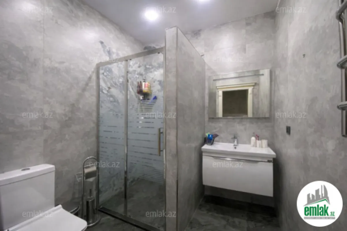 Satılır 3 otaqlı yeni tikili 150 m²