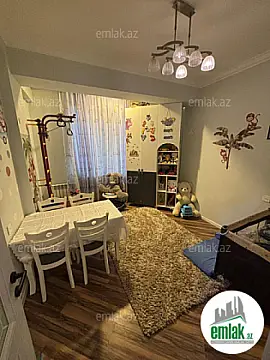 Satılır 3 otaqlı yeni tikili 75 m²
