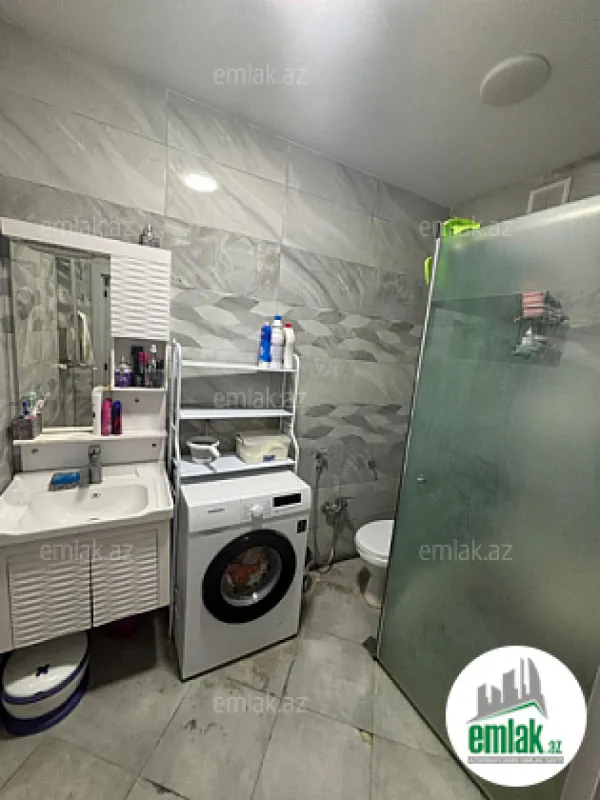 Satılır 3 otaqlı yeni tikili 75 m²