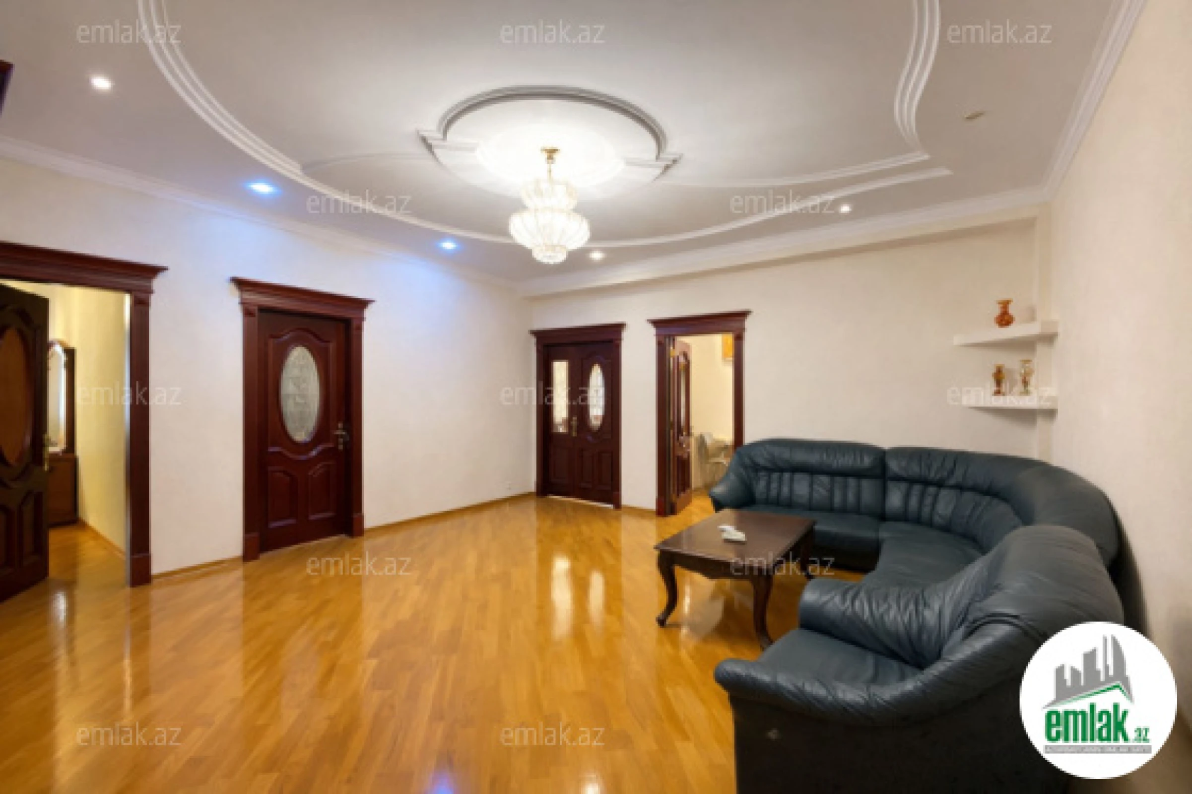 Satılır 3 otaqlı yeni tikili 170 m²