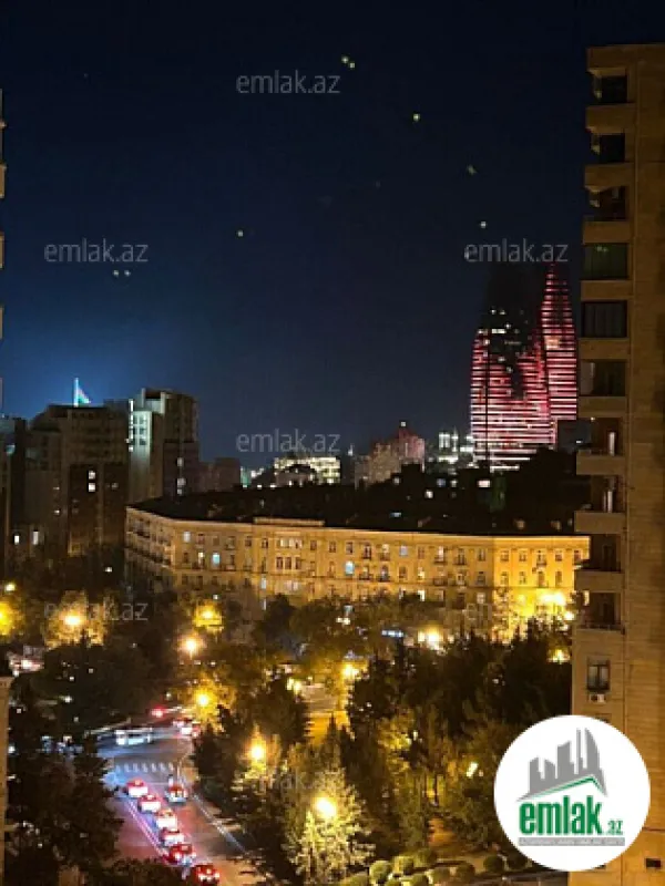 Satılır 3 otaqlı yeni tikili 120 m²