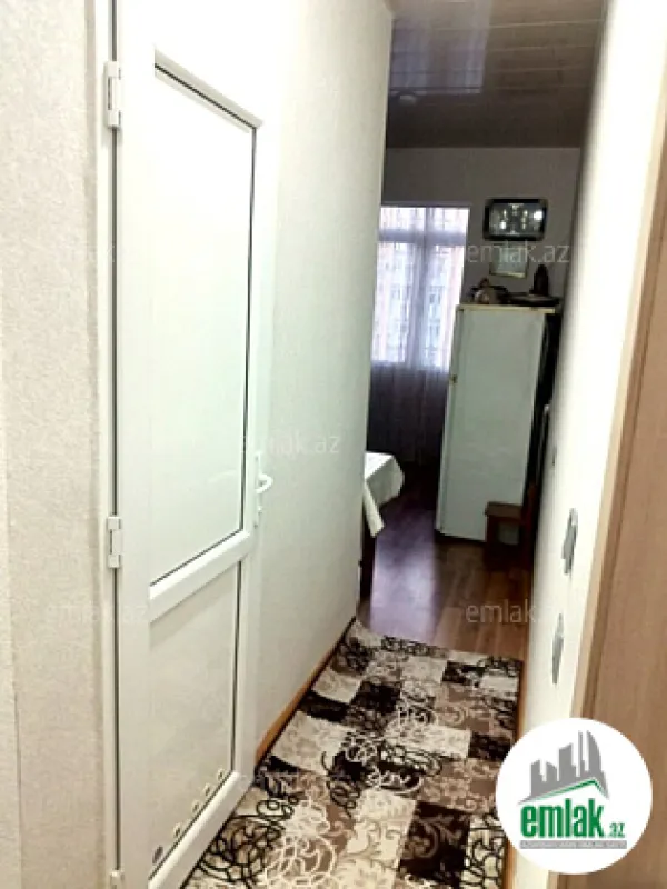 Satılır 1 otaqlı köhnə tikili 40 m²