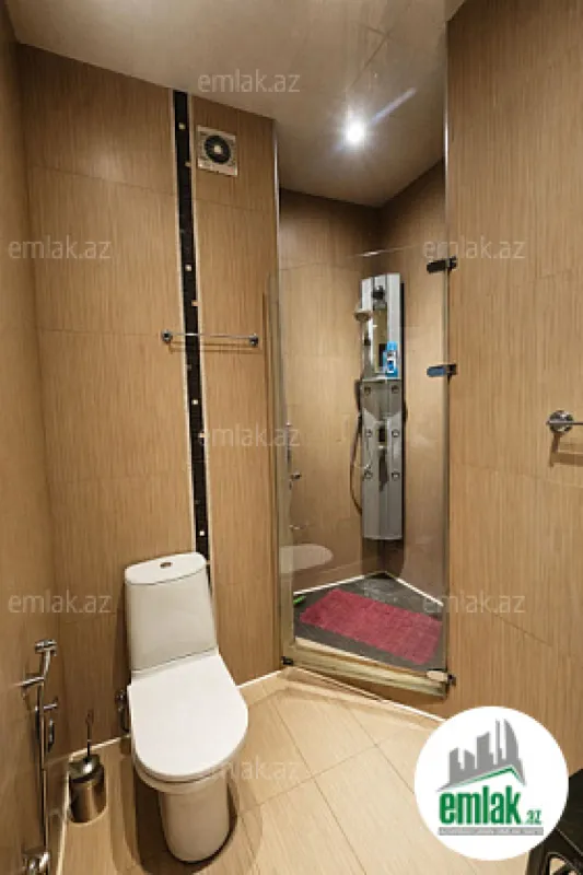 Satılır 3 otaqlı yeni tikili 190 m²