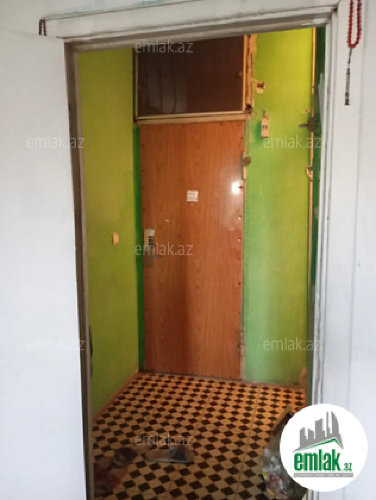 Satılır 1 otaqlı köhnə tikili 35 m²