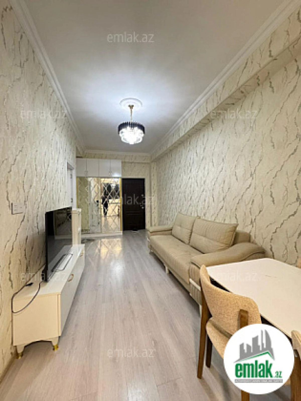 Satılır 2 otaqlı yeni tikili 50 m²