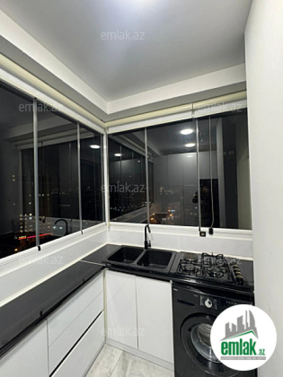 Satılır 2 otaqlı yeni tikili 50 m²