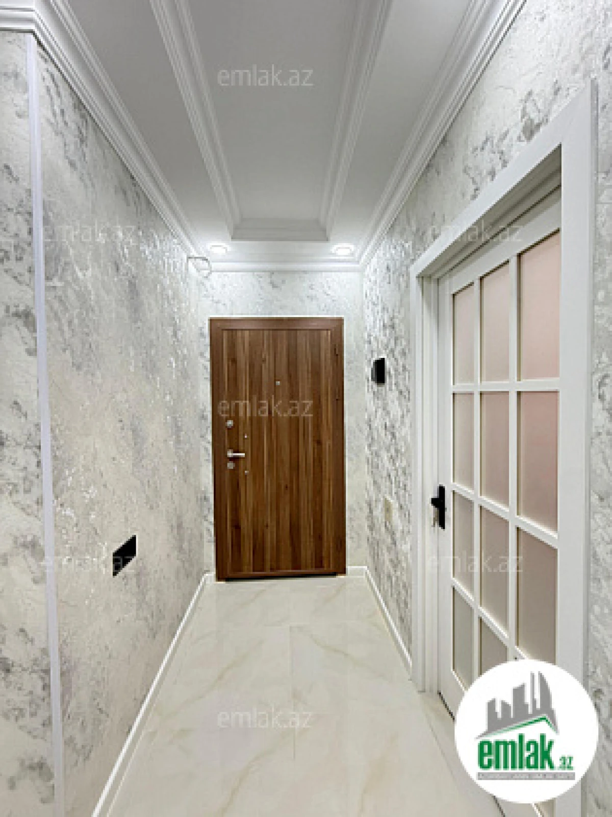 Satılır 3 otaqlı köhnə tikili 75 m²