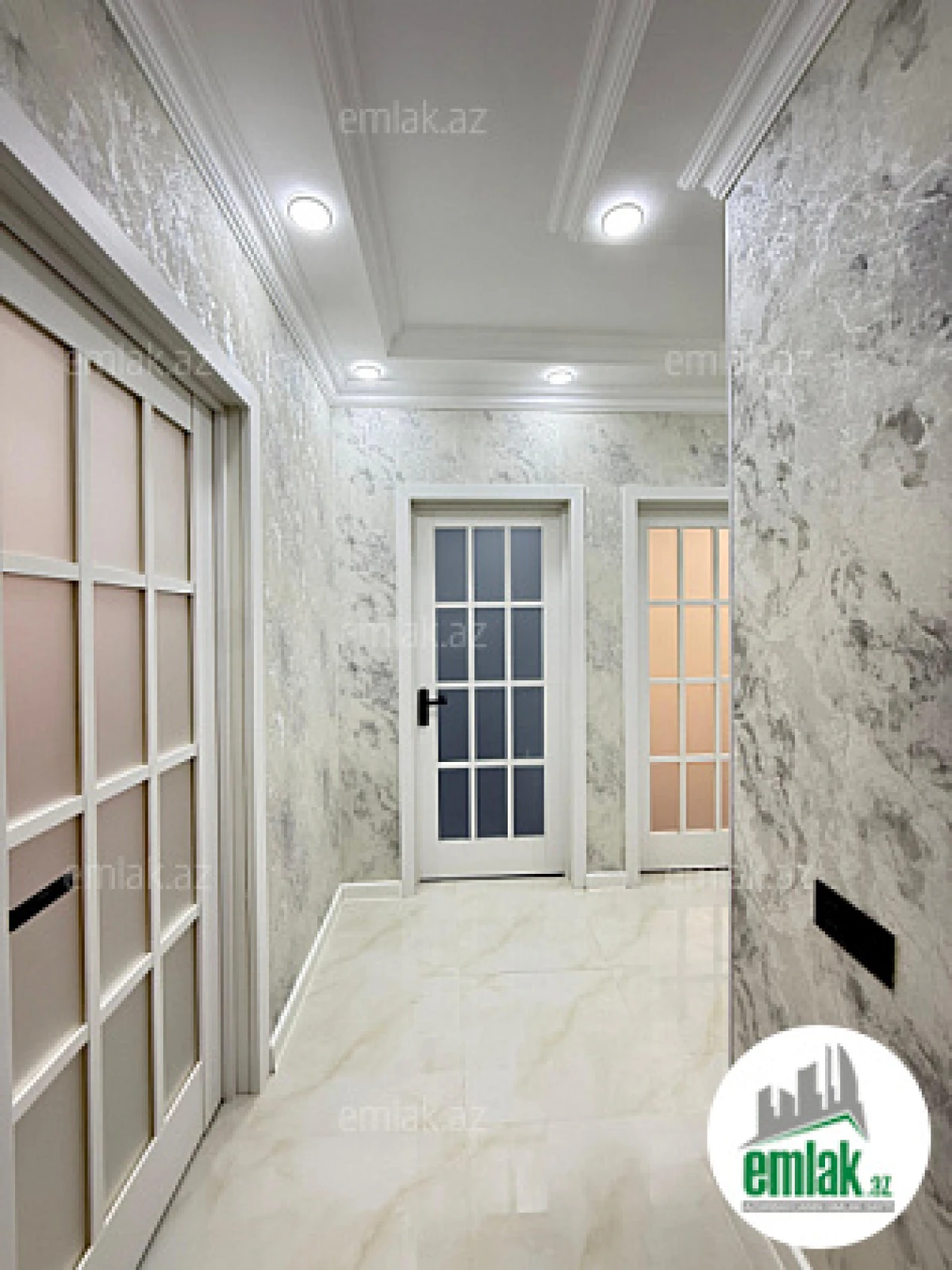 Satılır 3 otaqlı köhnə tikili 75 m²