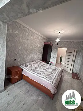 Satılır 2 otaqlı köhnə tikili 65 m²