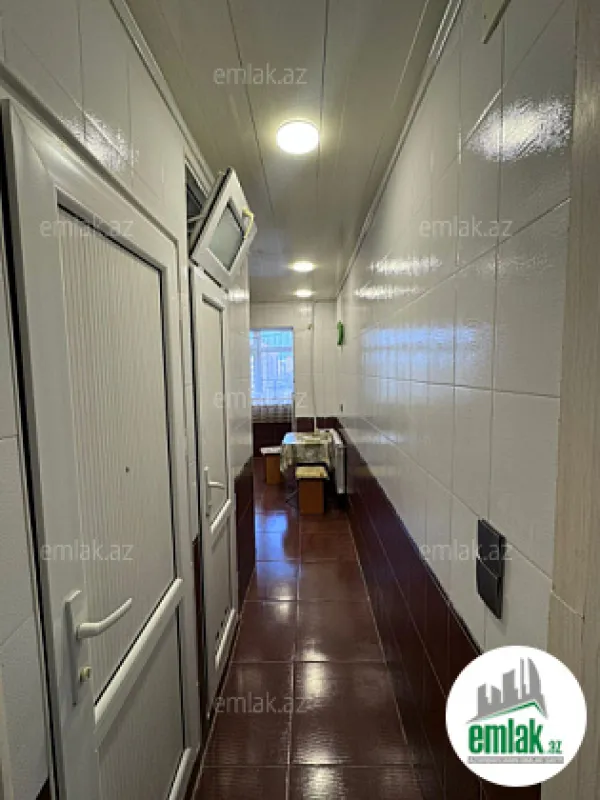 Satılır 2 otaqlı köhnə tikili 65 m²