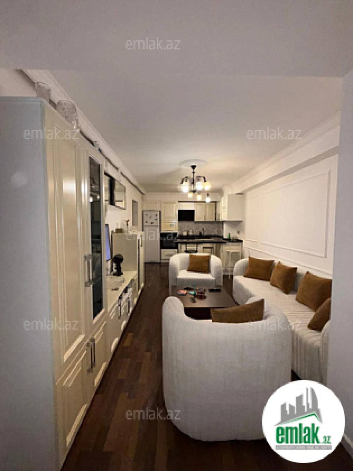 Satılır 2 otaqlı köhnə tikili 45 m²