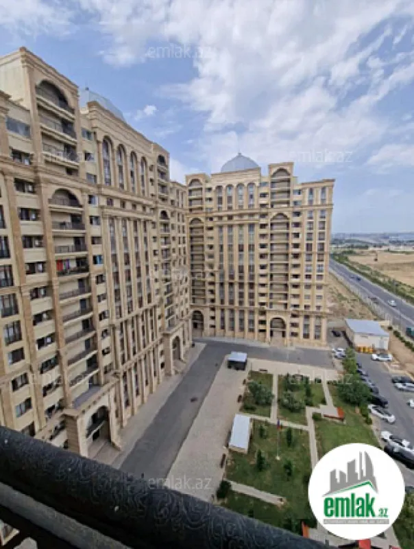 Satılır 3 otaqlı yeni tikili 120 m²