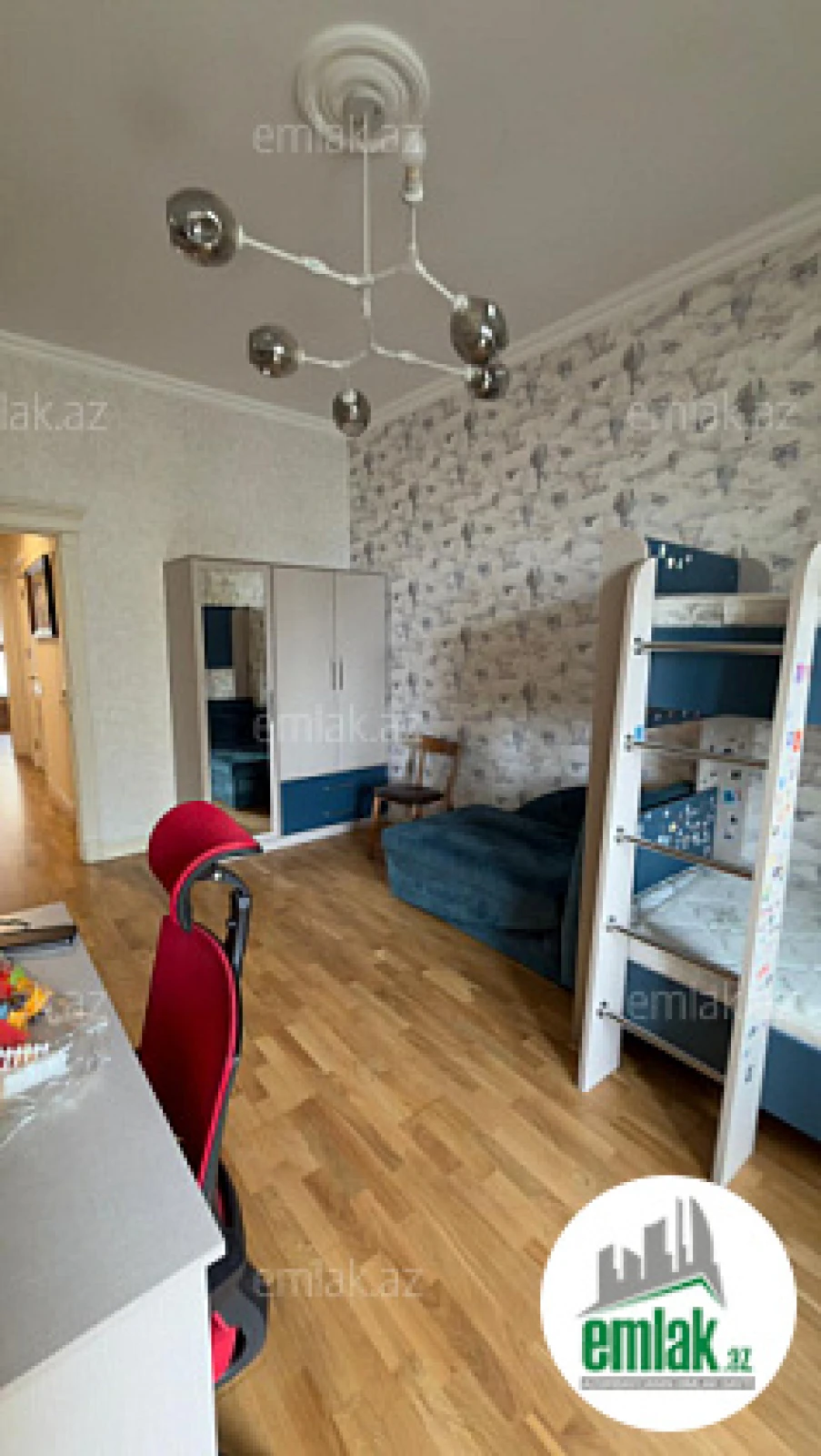 Satılır 3 otaqlı yeni tikili 120 m²