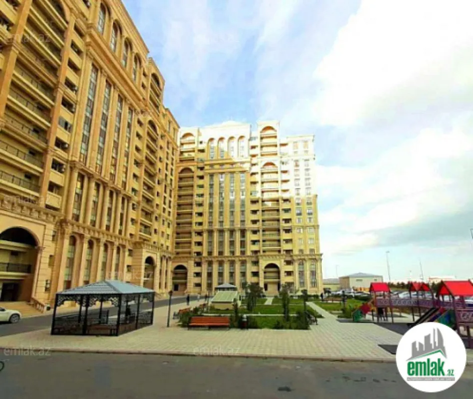 Satılır 3 otaqlı yeni tikili 120 m²