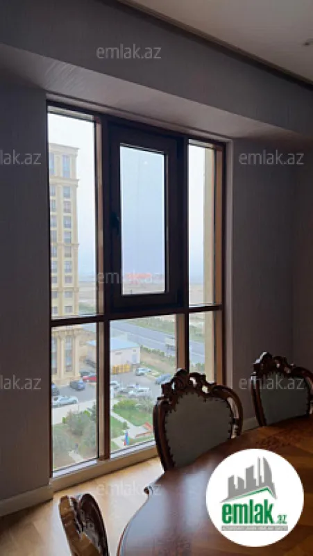 Satılır 3 otaqlı yeni tikili 120 m²