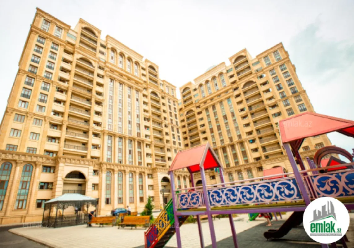 Satılır 3 otaqlı yeni tikili 120 m²