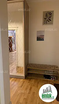 Satılır 3 otaqlı yeni tikili 120 m²