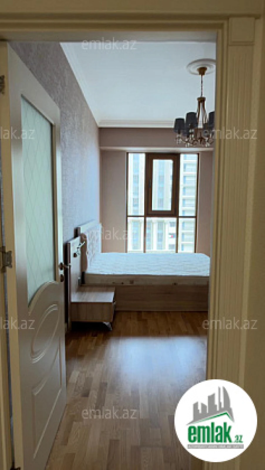 Satılır 3 otaqlı yeni tikili 120 m²